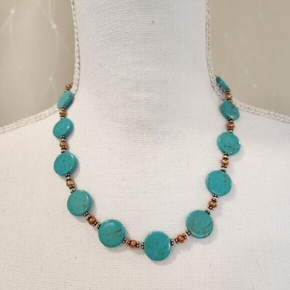Faux Turquoise Necklace Stone and Gold Bead Necklace‎